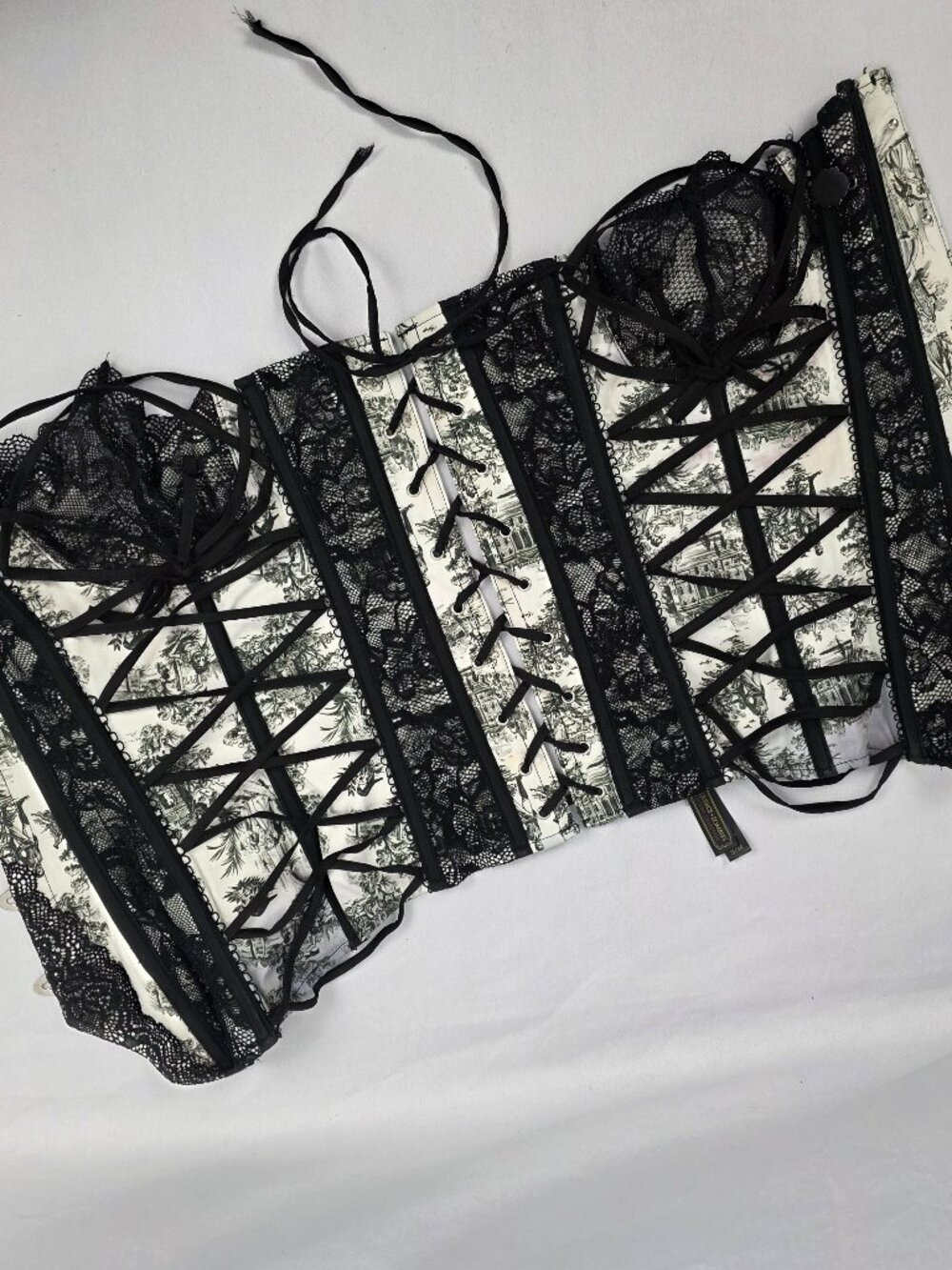 Elegant Black and White Toile Lace Corset